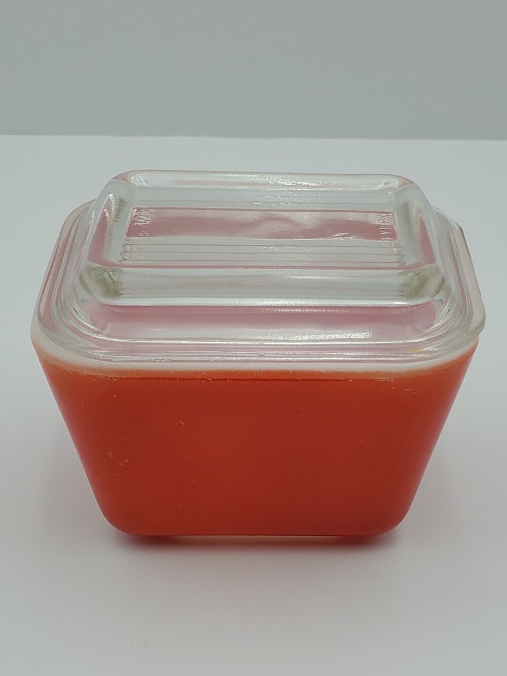 Pyrex Red 501-B Refrigerator Dish with Ribbed 501-C Glass Lid